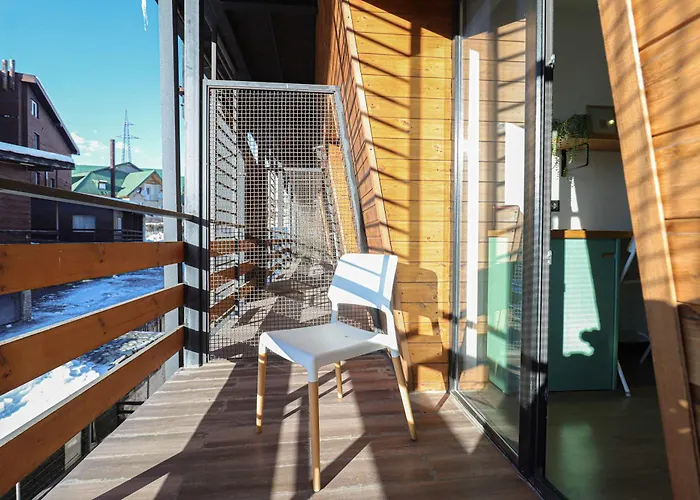 Stylish Studio Apartment With Balcony In Marshall Gudauri Project