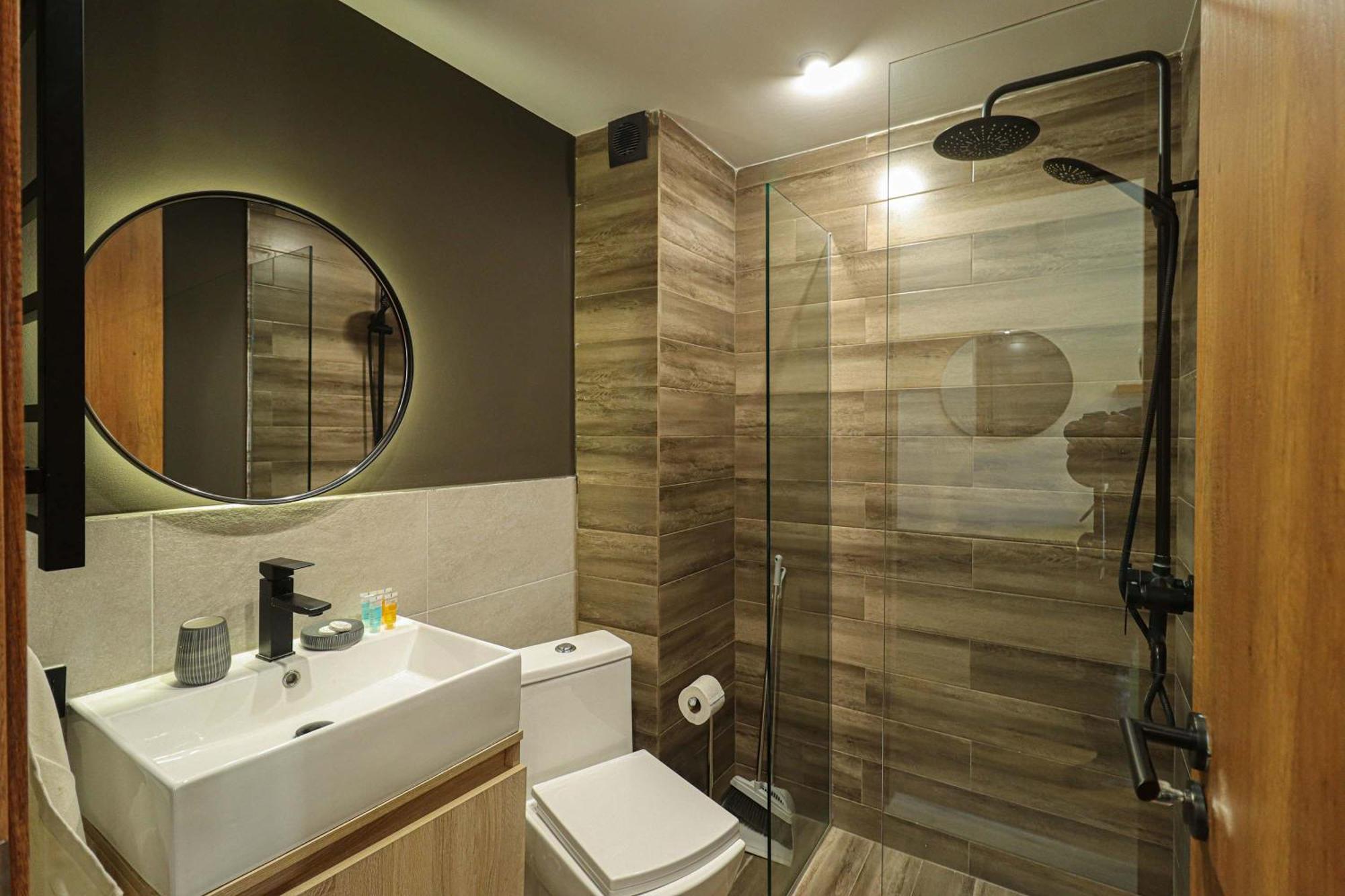 Apartment Stylish With Balcony In Marshall Project